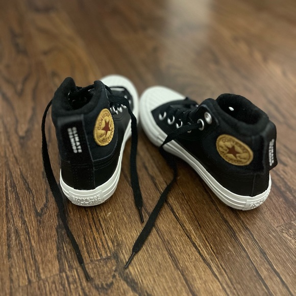 Black leather converse - Picture 3 of 6